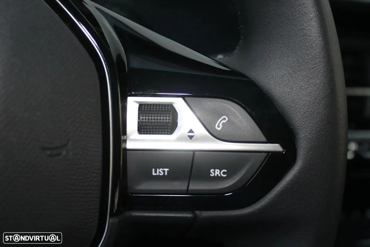 Peugeot 208 1.2 PureTech Allure Pack - 23