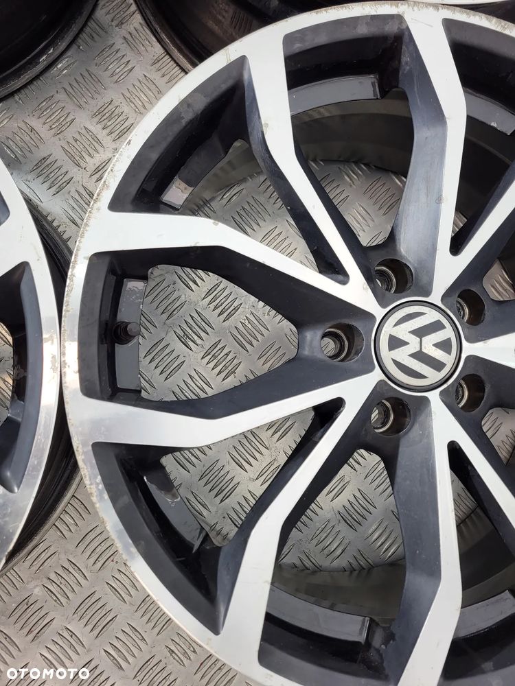 Vw Golf Passat Felgi Aluminiowe 18 5x112 - 12