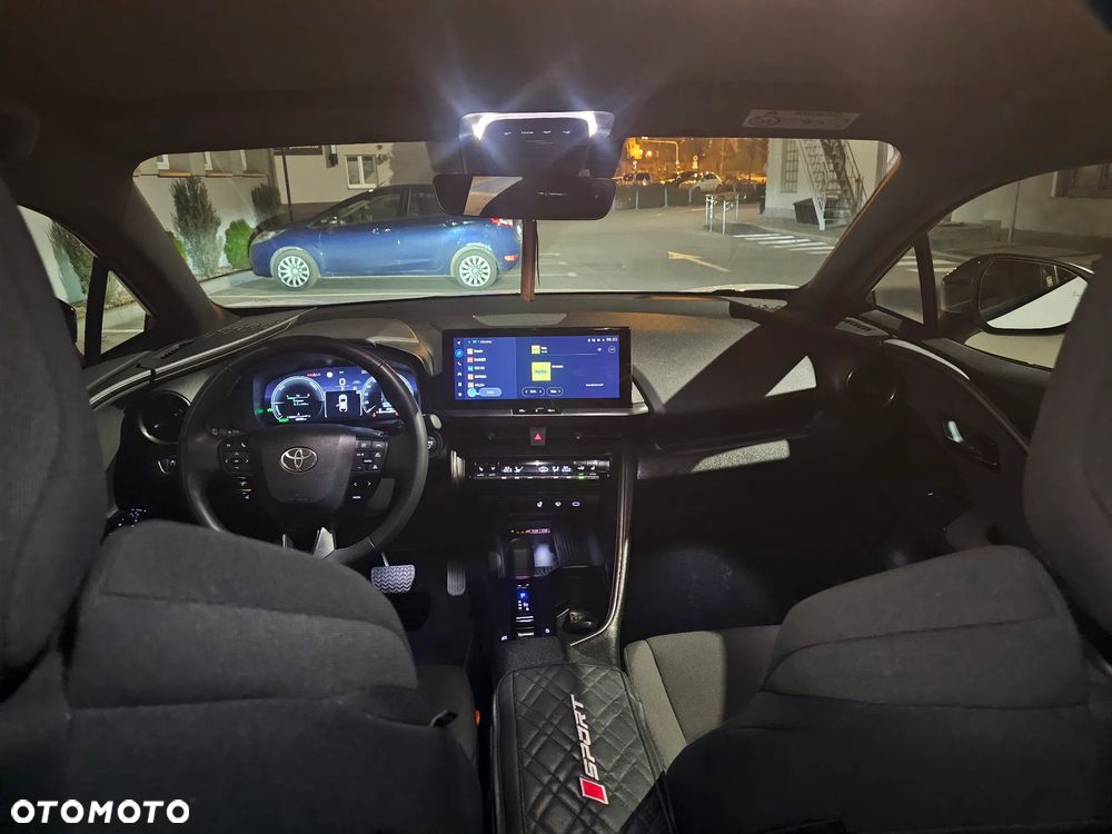 Toyota C-HR - 9