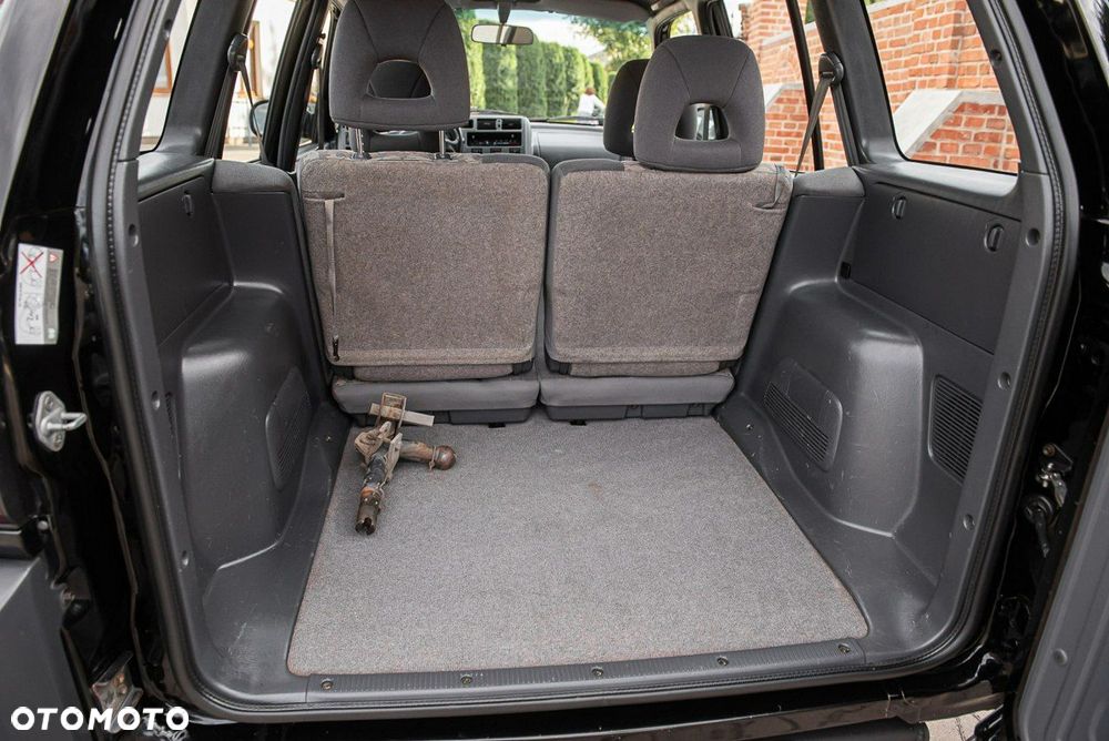 Toyota RAV4 2.0 GLi - 8