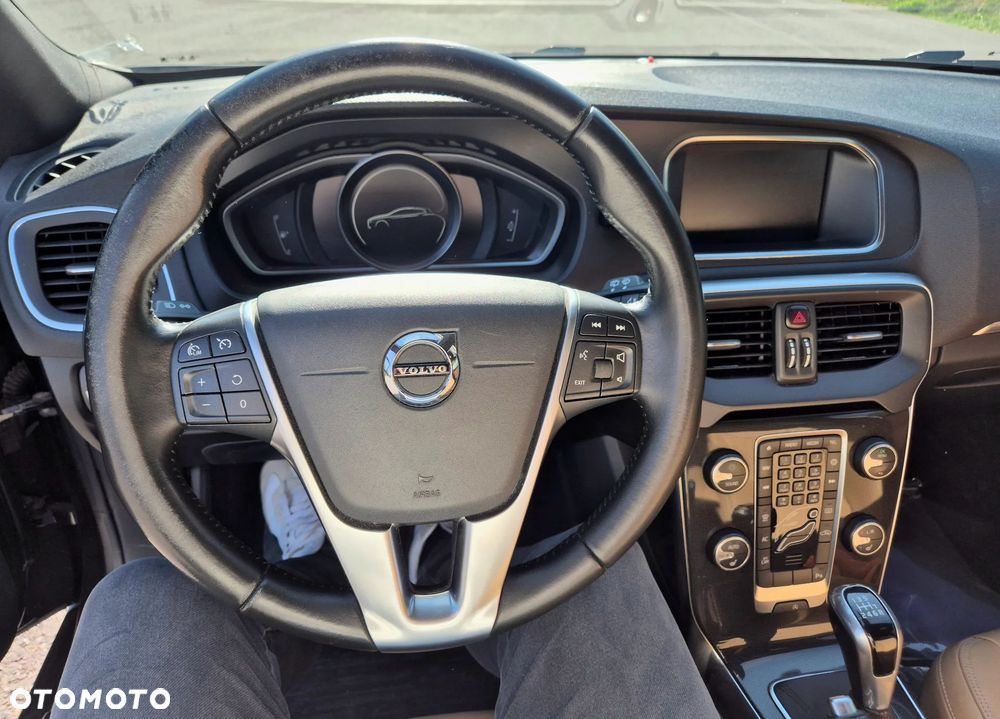Volvo V40 - 11
