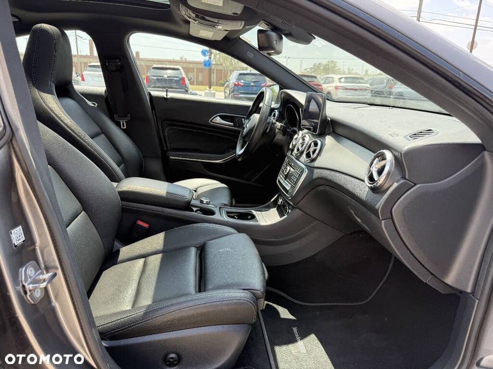 Mercedes-Benz CLA 250 4-Matic Sport - 13