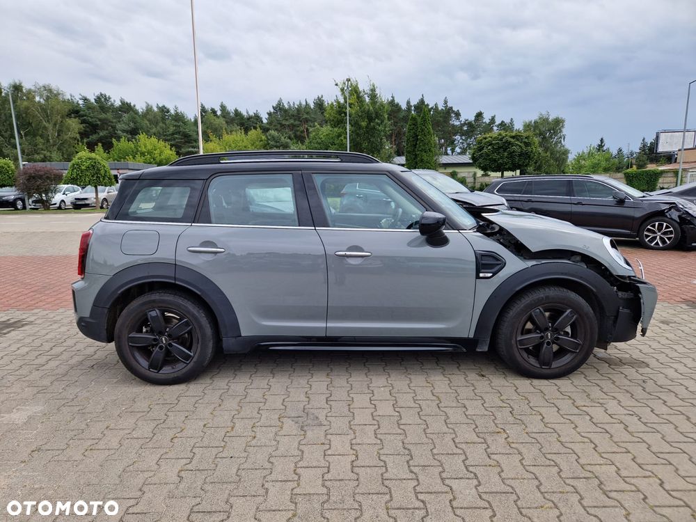 MINI Countryman Cooper Classic Trim - 5