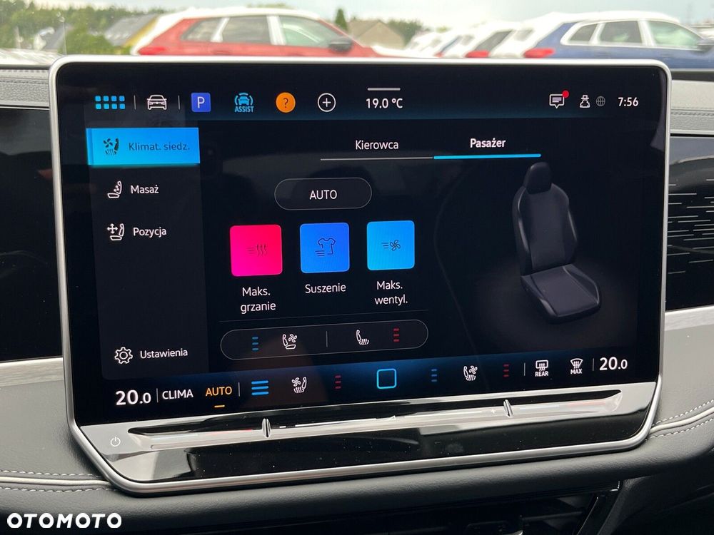 Volkswagen Passat Variant 2.0 TDI SCR Elegance DSG - 17