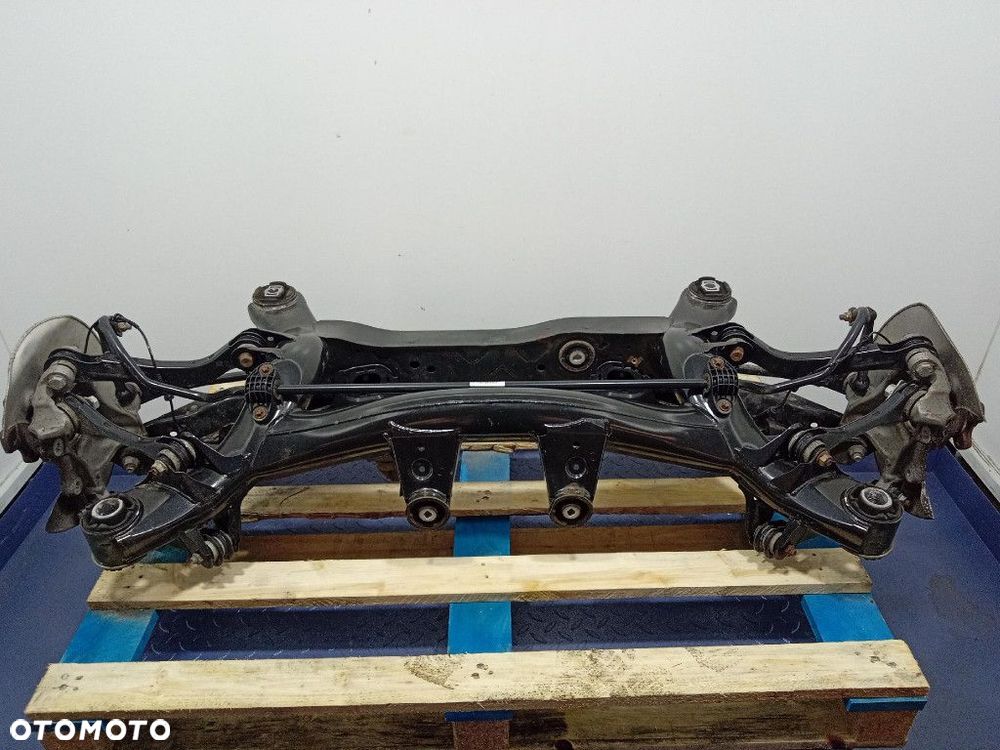BMW 3 G20 18- BELKA ZAWIESZENIA TYŁ ZWROTNICE 6876541 - 8