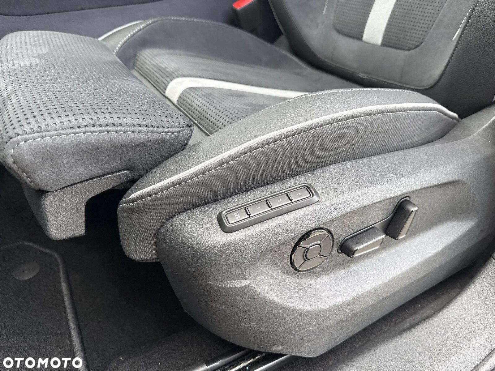 Skoda Kodiaq 2.0 TSI 4x4 Sportline DSG - 14