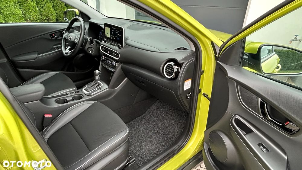 Hyundai Kona - 12