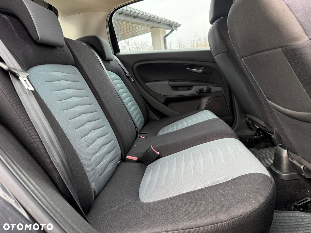 Fiat Grande Punto - 4