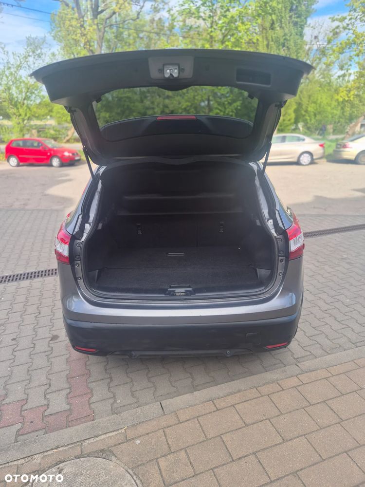 Nissan Qashqai 1.2 DIG-T N-Connecta EU6 - 11