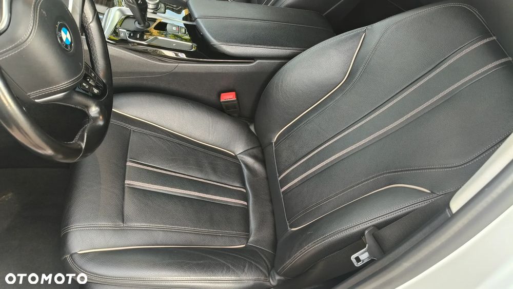 BMW Seria 5 520d Luxury Line sport - 15