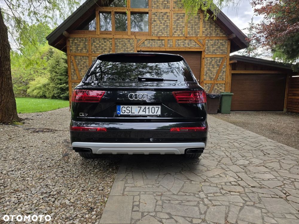 Audi Q7 3.0 TFSI Quattro Tiptronic - 12