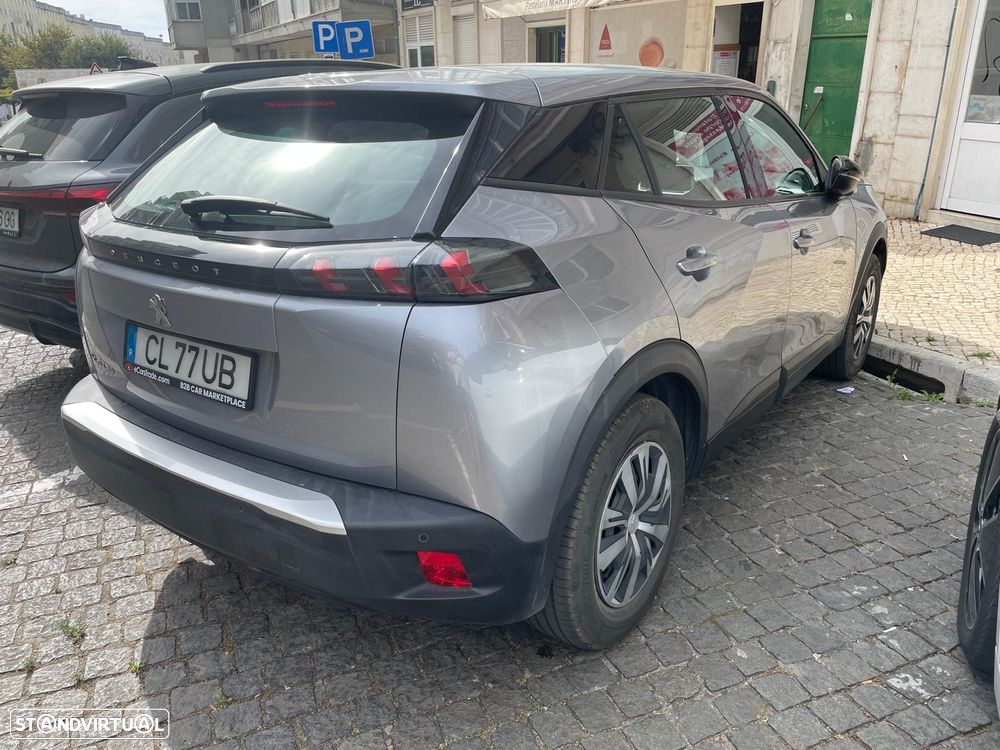 Peugeot e-2008 - 14