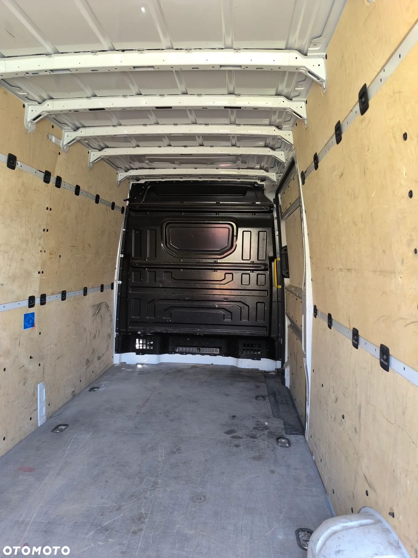 Volkswagen Crafter II - 16