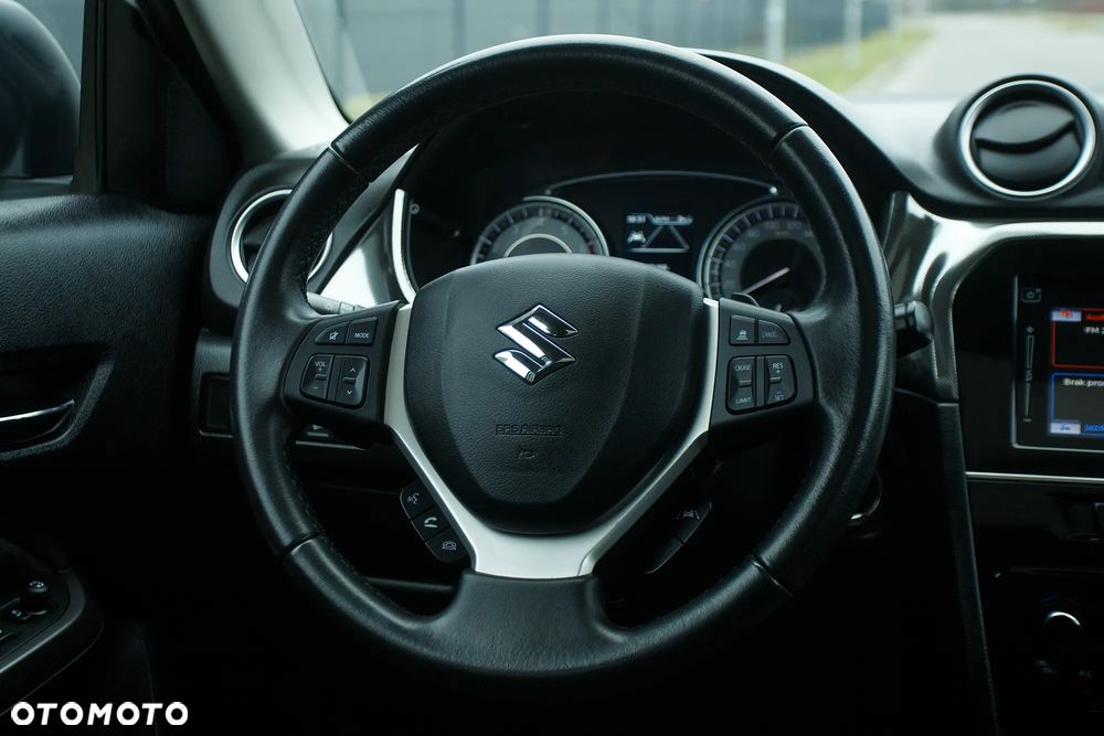 Suzuki Vitara - 24