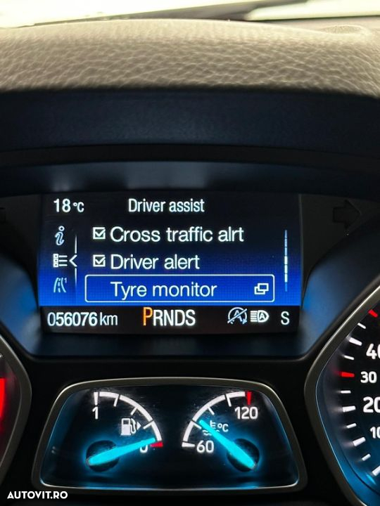 Ford Kuga 2.0 TDCi 4WD Powershift Titanium - 12
