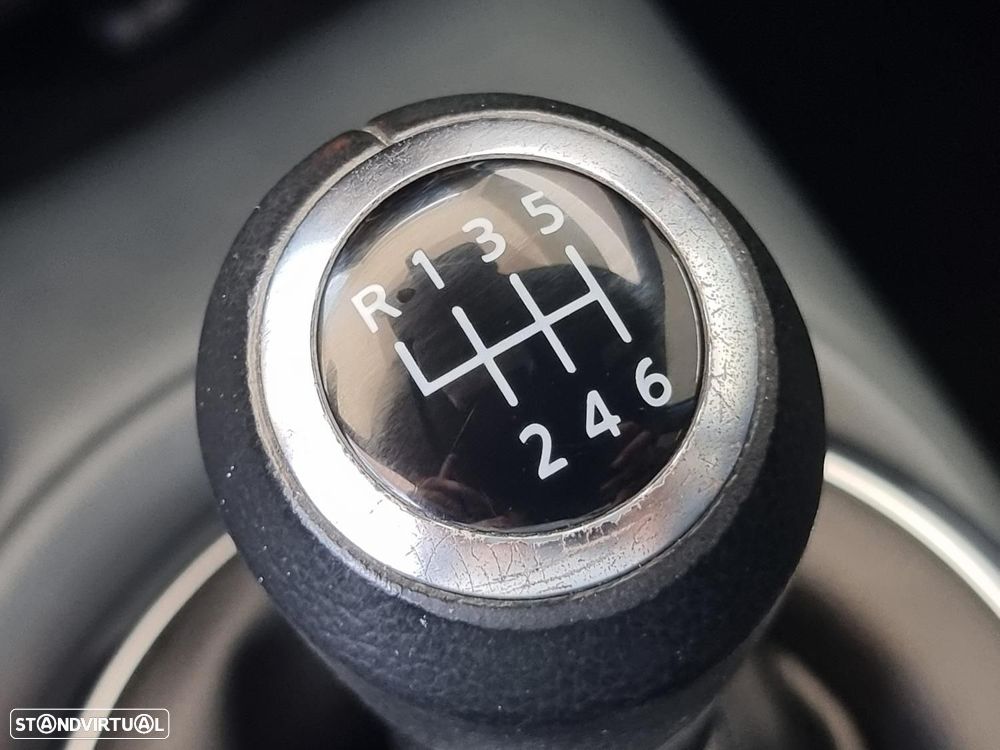 Nissan Juke 1.0 DIG-T Tekna - 37