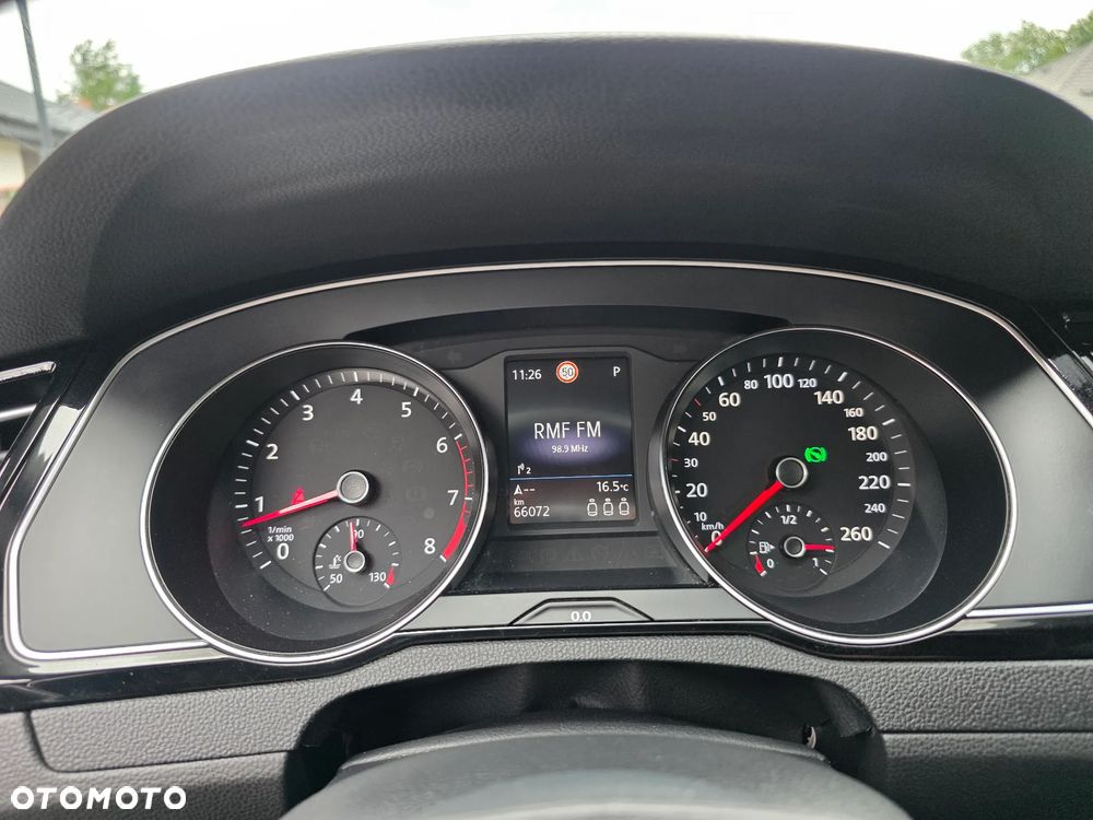 Volkswagen Passat 1.5 TSI EVO Business DSG - 20