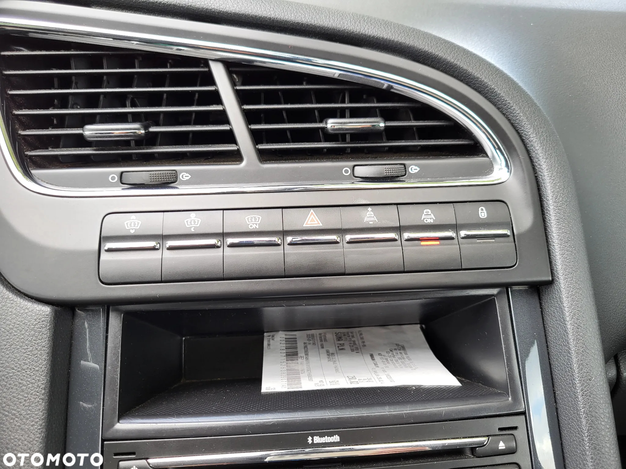 Peugeot 5008 1.6 THP Business Line 7os - 37