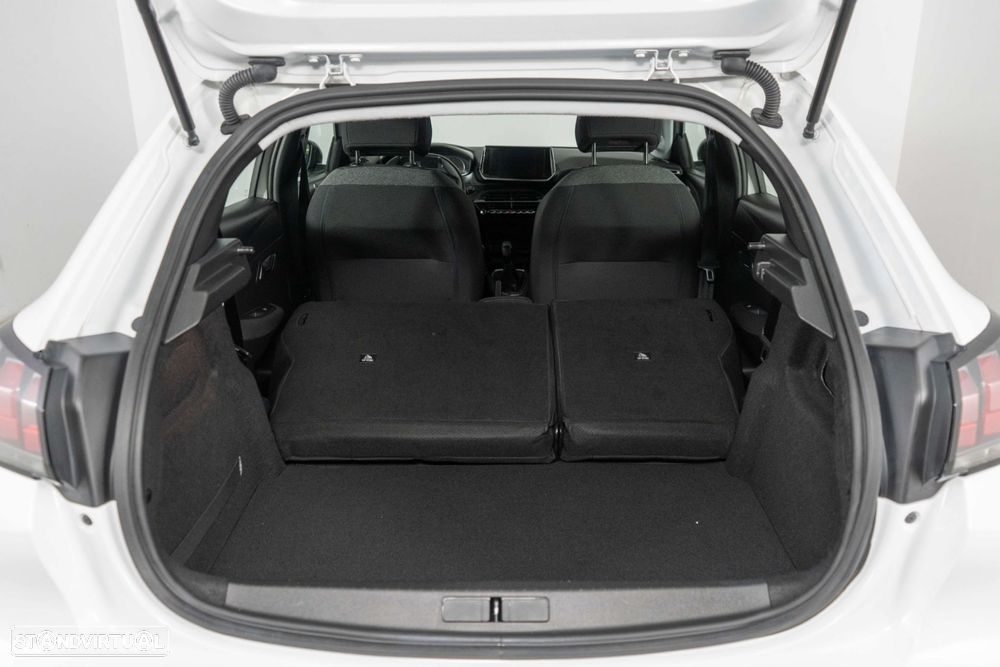 Peugeot 208 1.2 PureTech Active Pack - 17