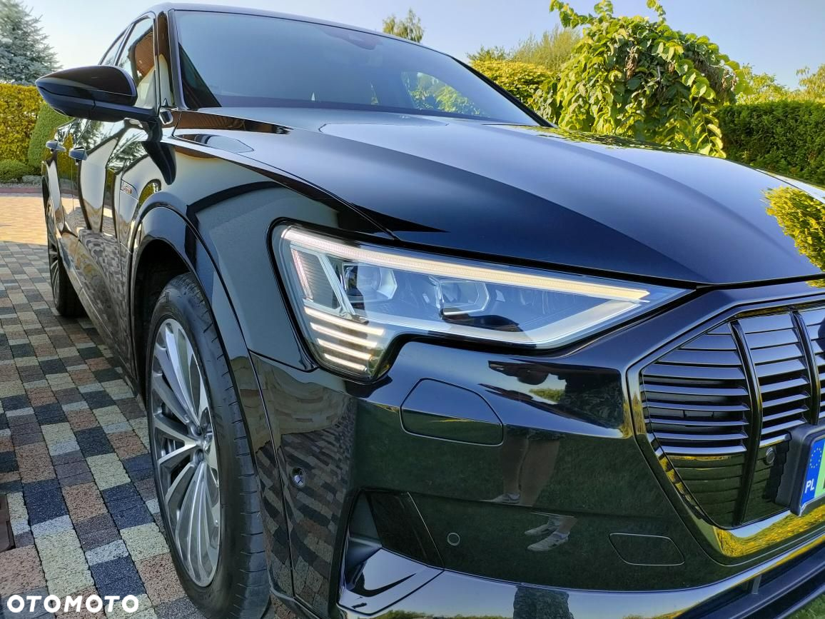 Audi e-tron 55 Quattro S Line - 11