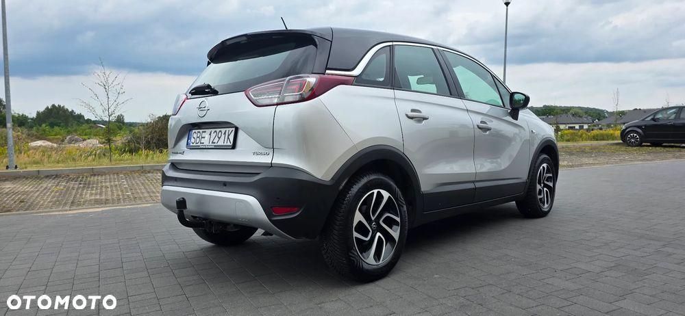 Opel Crossland X 1.2 T Design Line S&S - 20