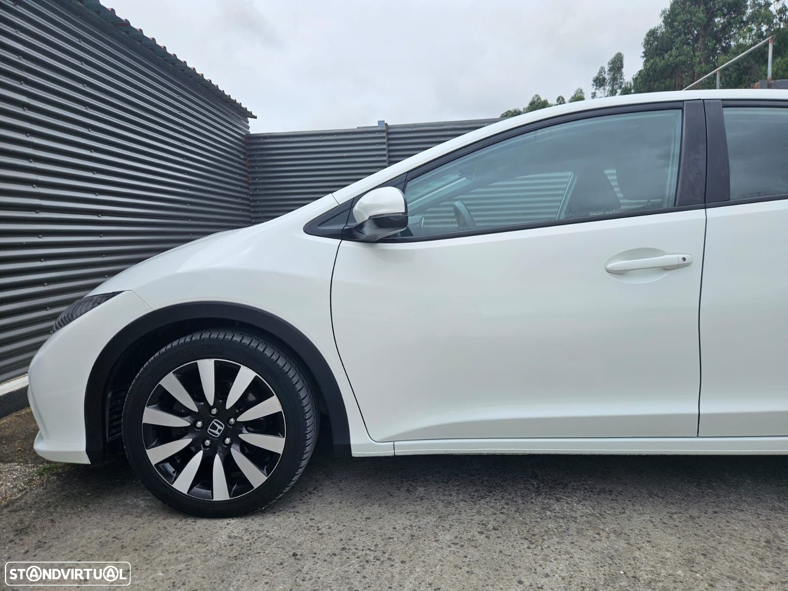 Honda Civic 1.6 i-DTEC Sport - 14