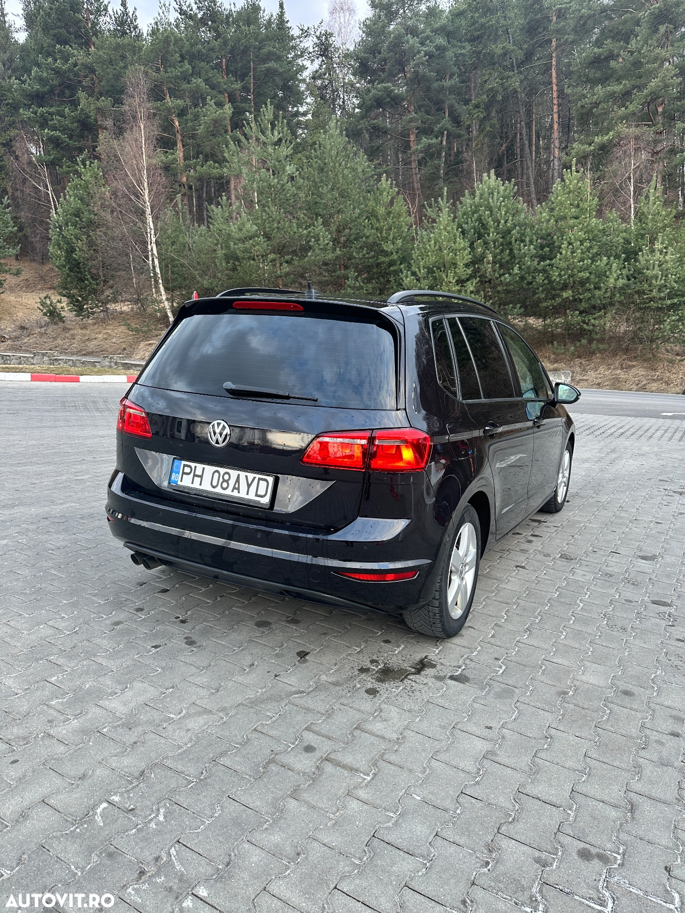 Volkswagen Golf Sportsvan 2.0 TDI DPF BMT Comfortline - 11