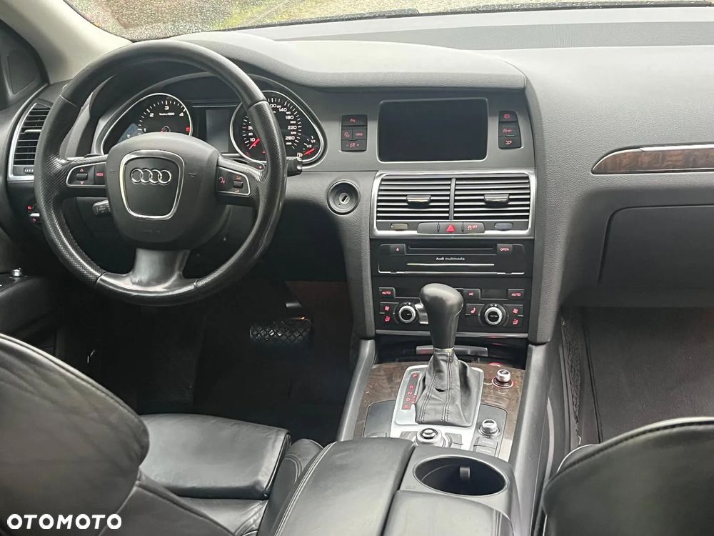 Audi Q7 3.0 TDI Quattro Tiptronic - 11