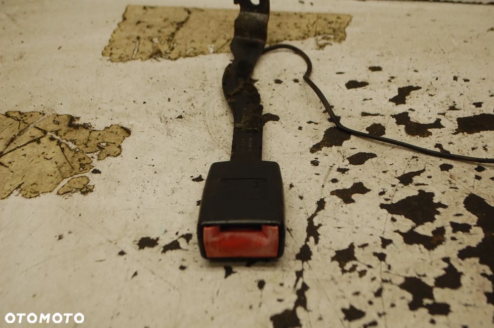 ZAPINKA PASA BEZPIECZEŃSTWA LEWY PRZÓD PRZEDNIA 1K4857755K VW GOLF V KOMBI GOLF V JETTA - 1