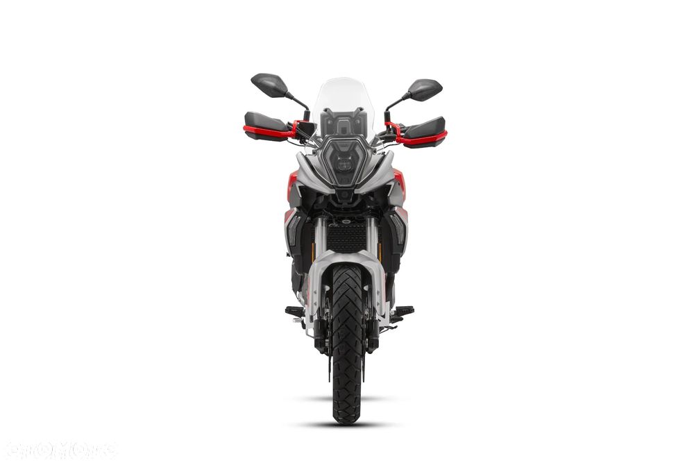 QJMOTOR SRT 600SX - 3