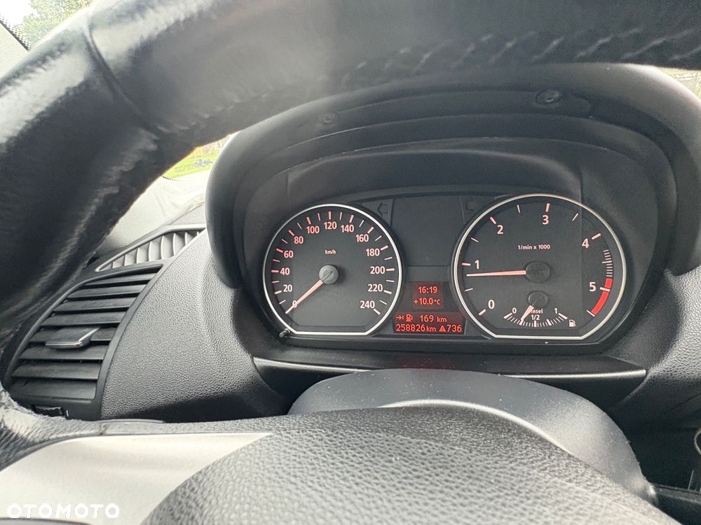 BMW Seria 1 120d - 13