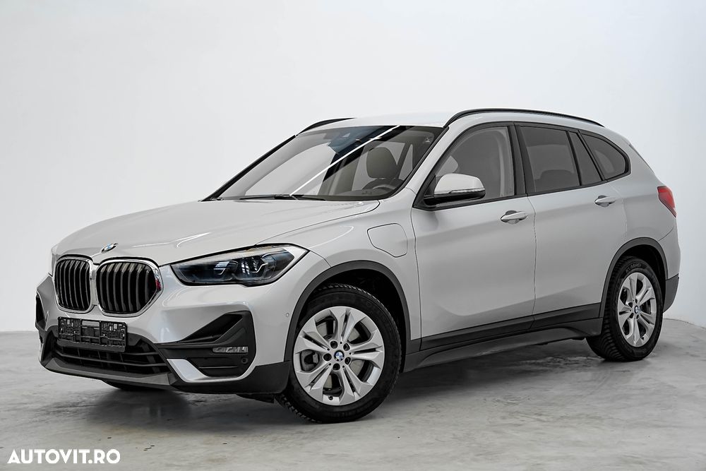 BMW X1 xDrive25e Advantage - 2