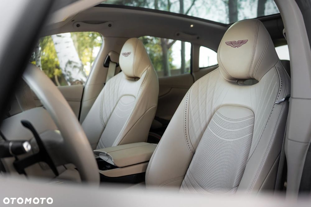 Aston Martin DBX707 - 20