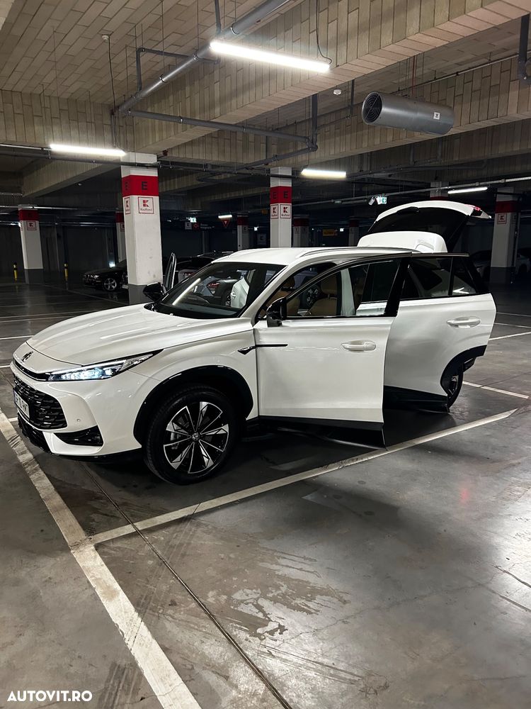 MG EHS 1.5 T-GDi AT PHEV Exclusive - 38