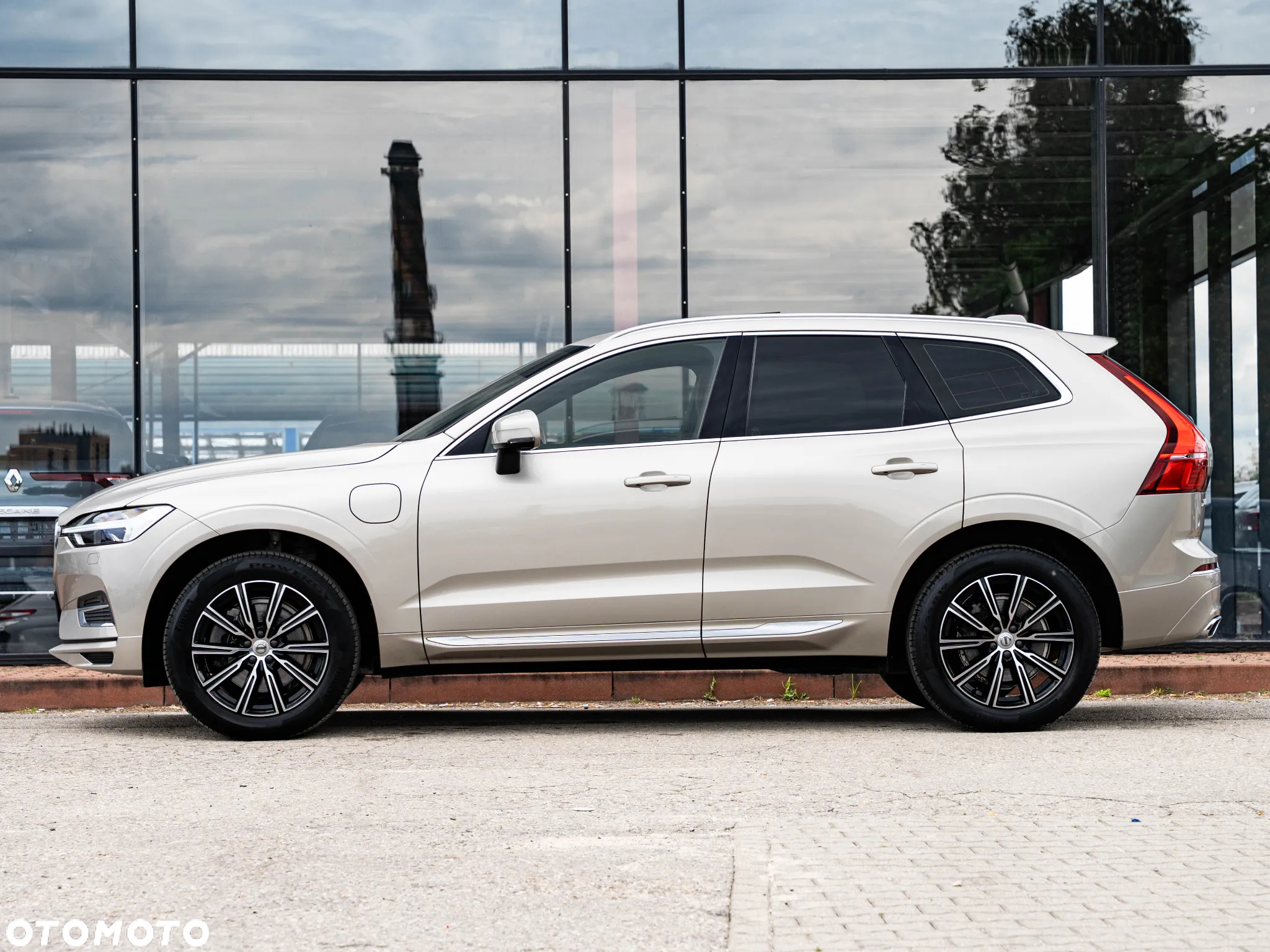 Volvo XC 60 T6 AWD Plug-In Hybrid Inscription - 17
