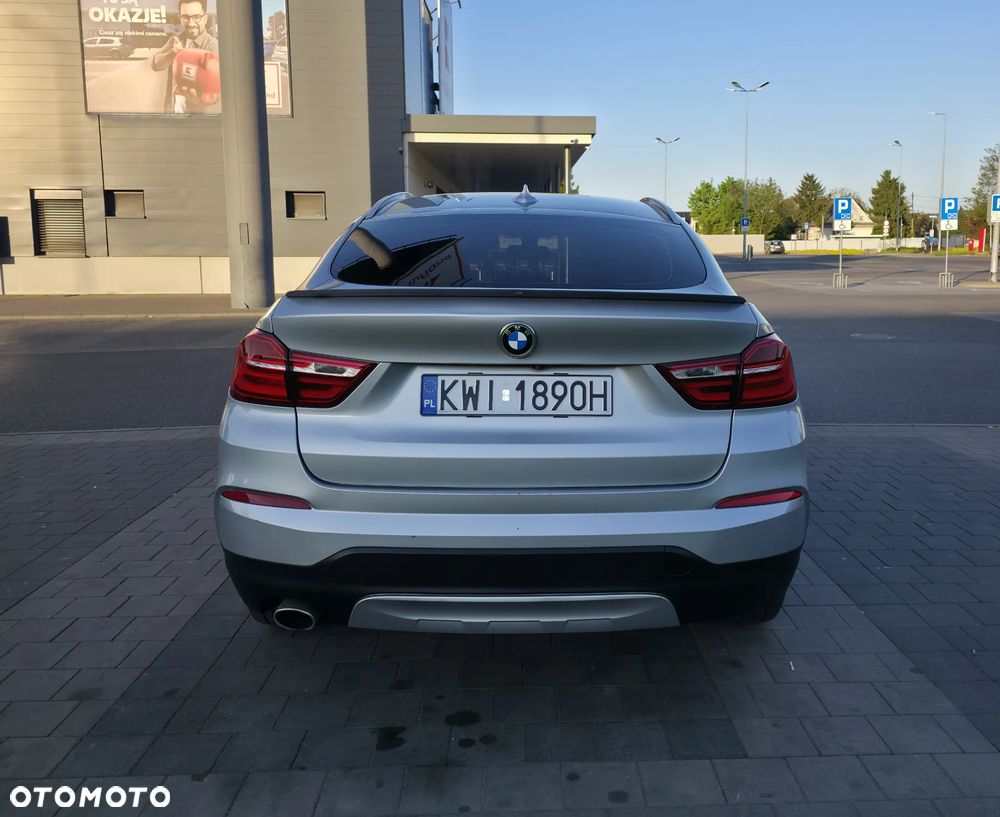 BMW X4 xDrive20d xLine - 6