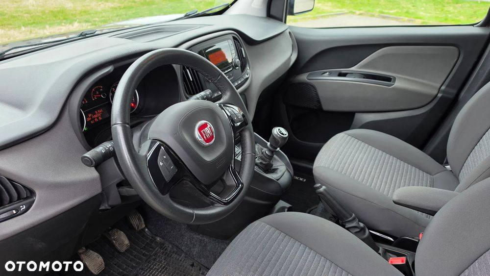 Fiat Doblo 1.4 T-Jet 16V Lounge - 9