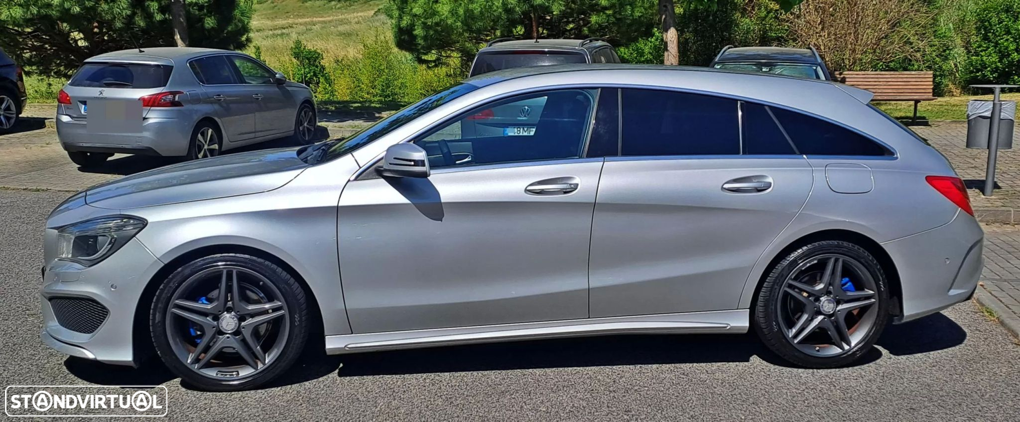 Mercedes-Benz CLA 180 d Shooting Brake AMG Line - 4
