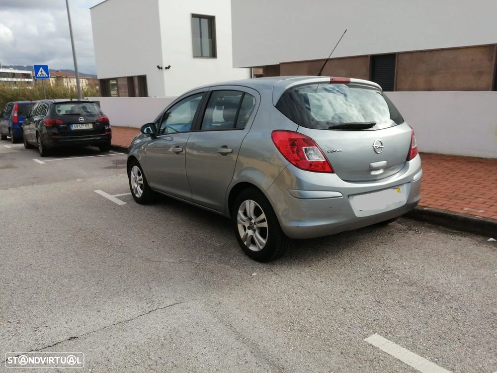 Opel Corsa 1.2 Enjoy - 1