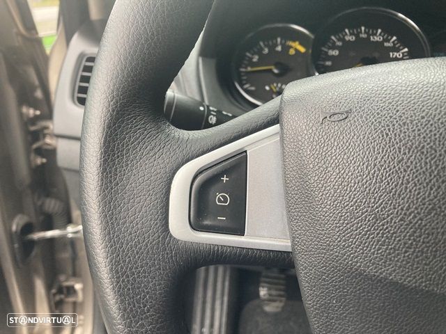 Renault Fluence 1.5 dCi Exclusive - 14