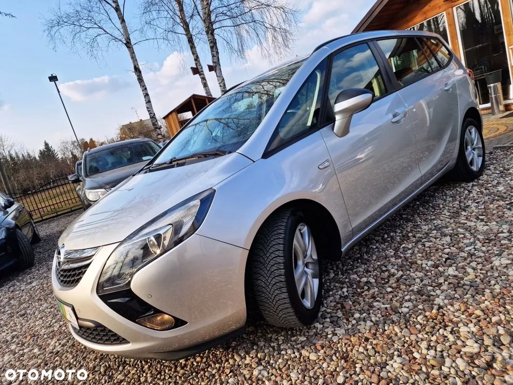 Opel Zafira Tourer 1.4 Turbo Edition - 1