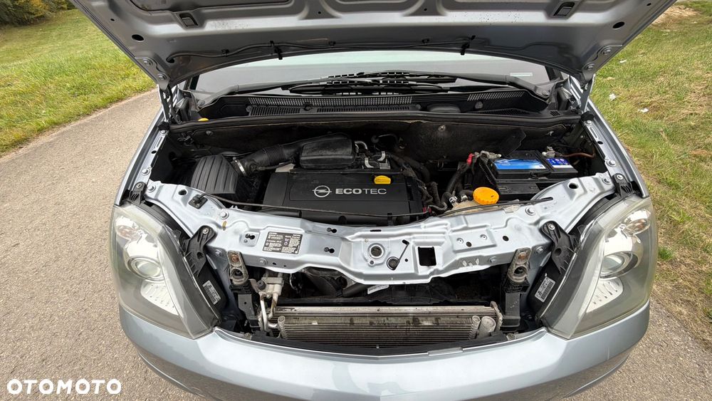 Opel Meriva - 9