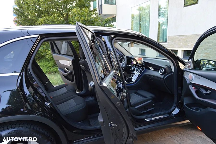 Mercedes-Benz GLC 220 d 4MATIC 9G-TRONIC - 26