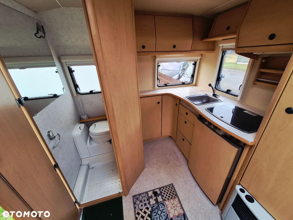 Avento Royal 395 - 6