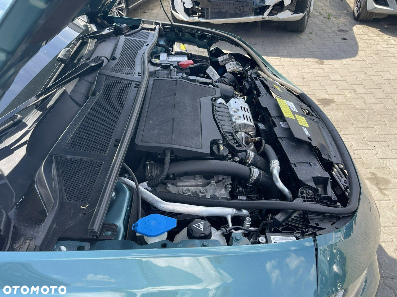 Peugeot 308 1.2 PureTech Allure Pack S&S EAT8 - 11