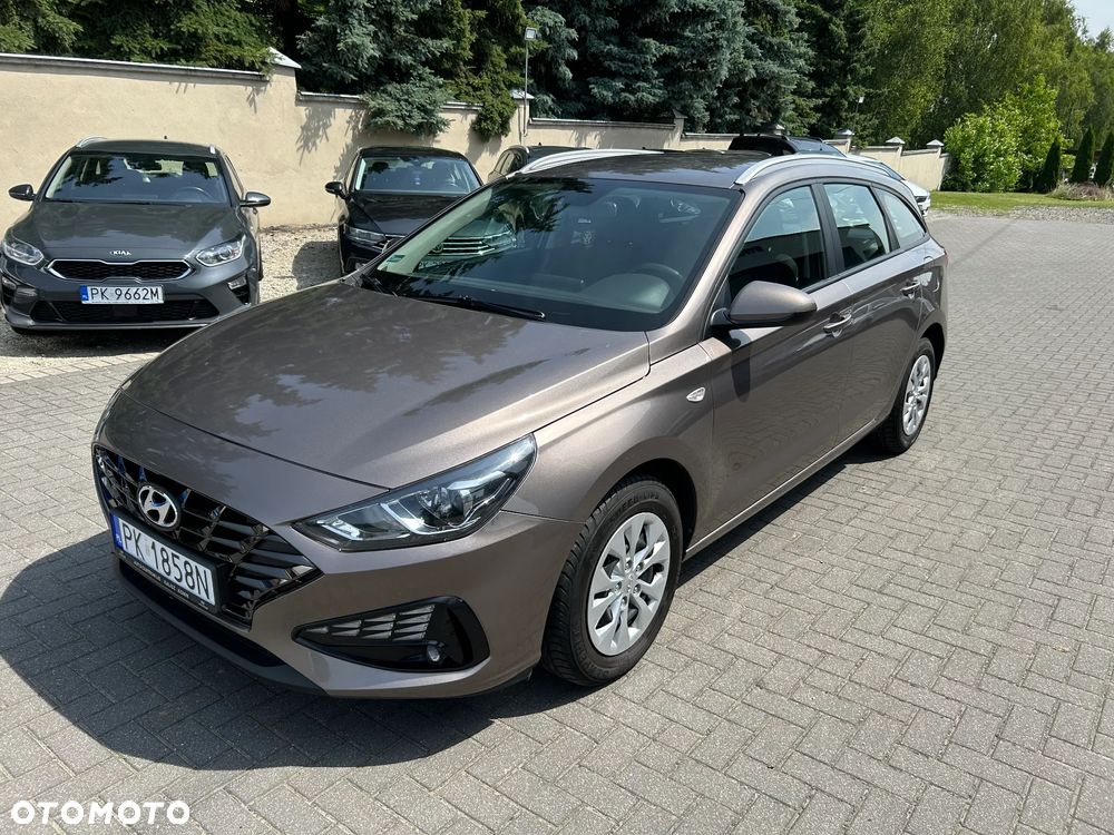 Hyundai i30 1.5 DPI Classic +