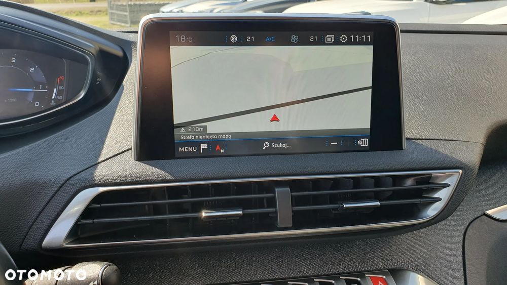 Peugeot 5008 1.5 BlueHDi Allure S&S - 22