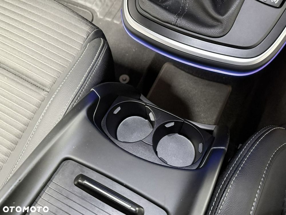 Renault Grand Scenic - 28