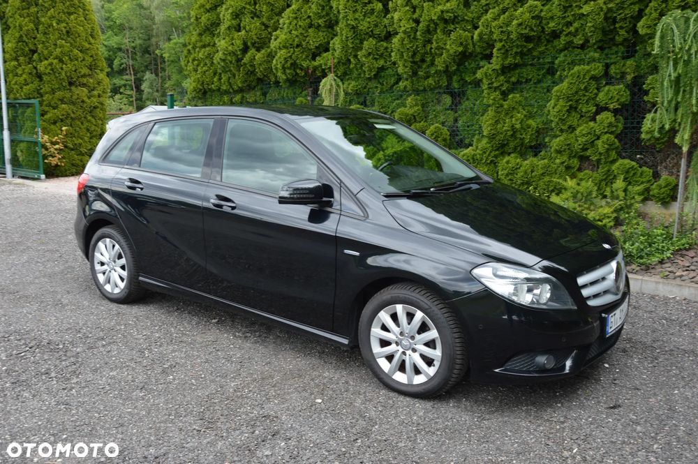 Mercedes-Benz Klasa B 180 CDI (BlueEFFICIENCY) - 11
