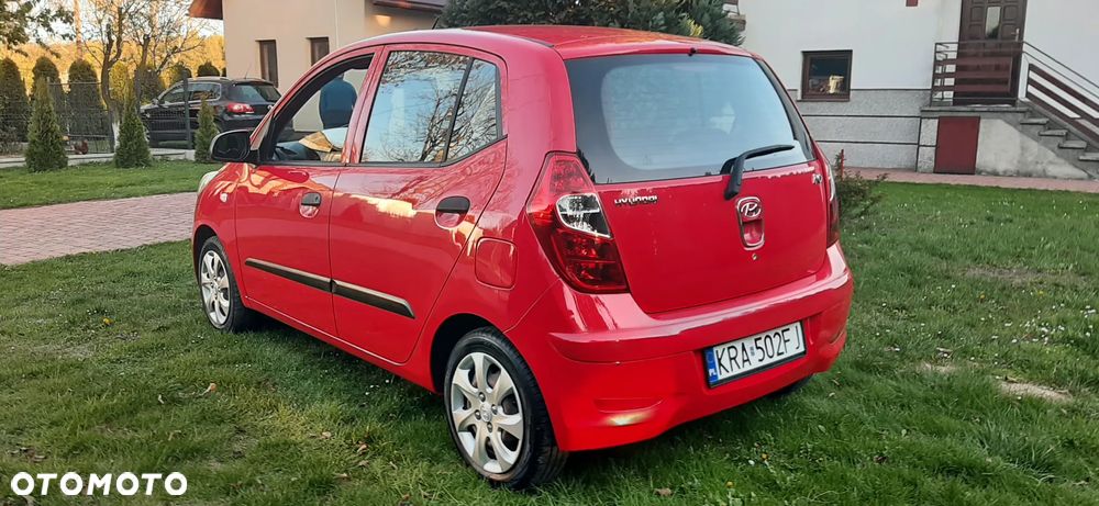 Hyundai i10 - 11